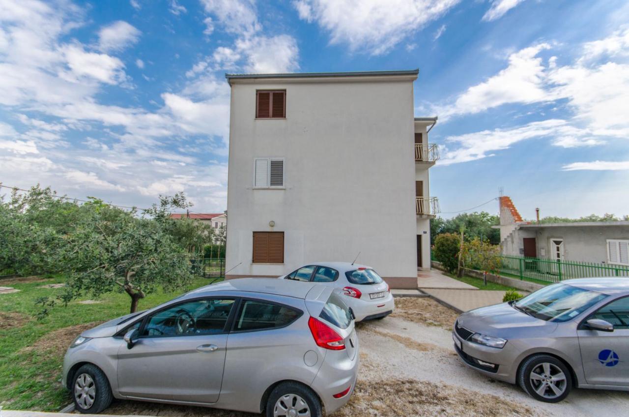 Apartman Ivan Kaštela Exterior foto