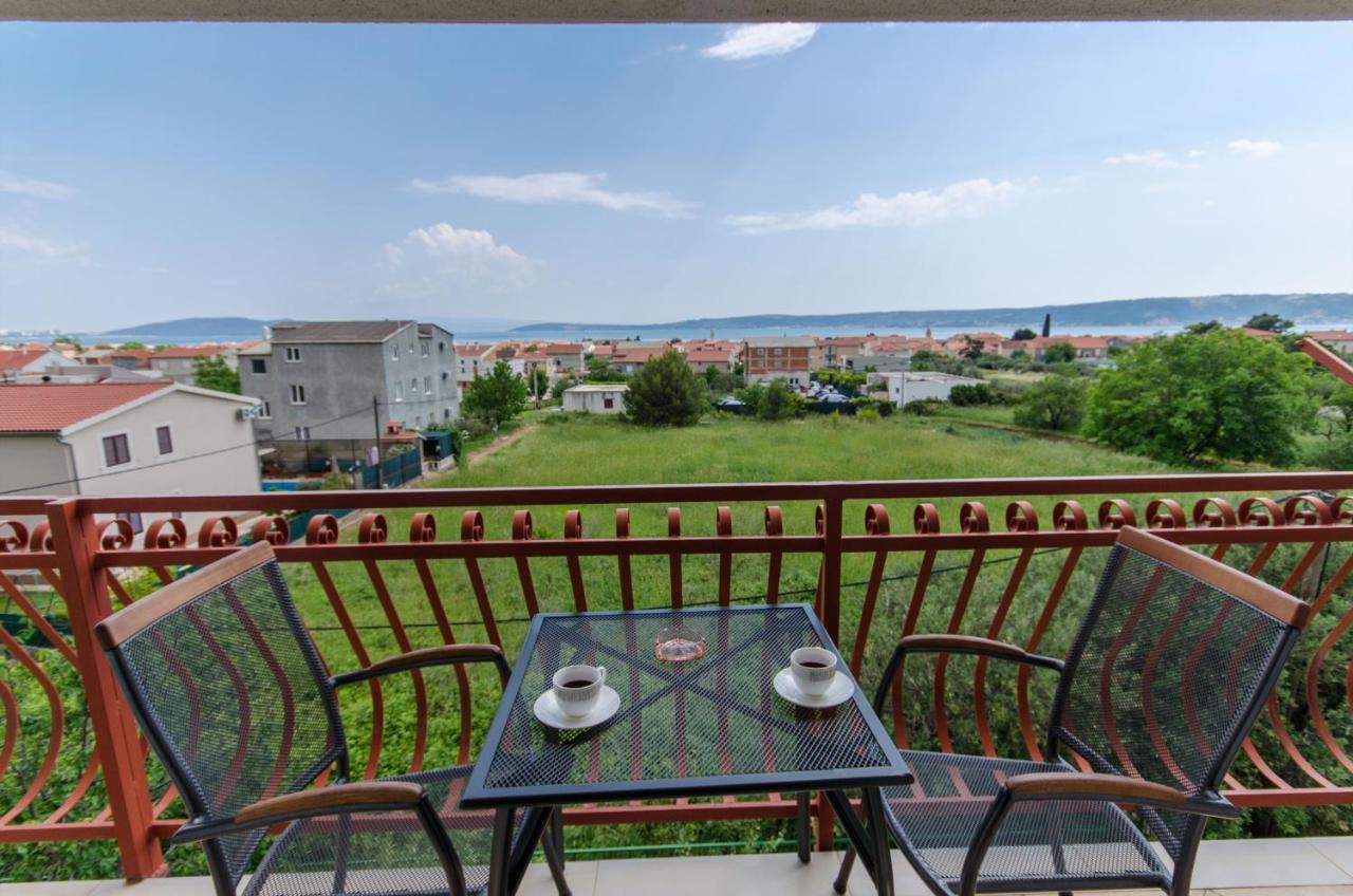 Apartman Ivan Kaštela Exterior foto